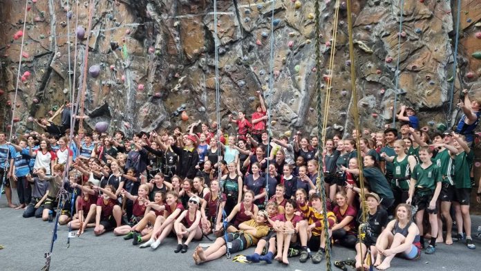om16climb3